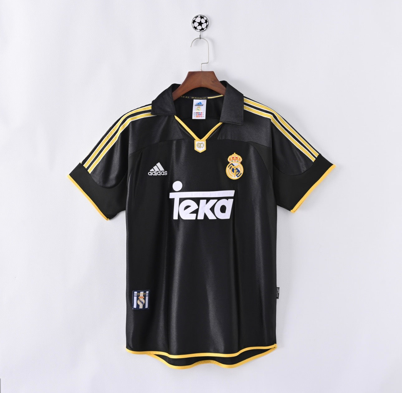 Camisetas del Madrid temporada 2000