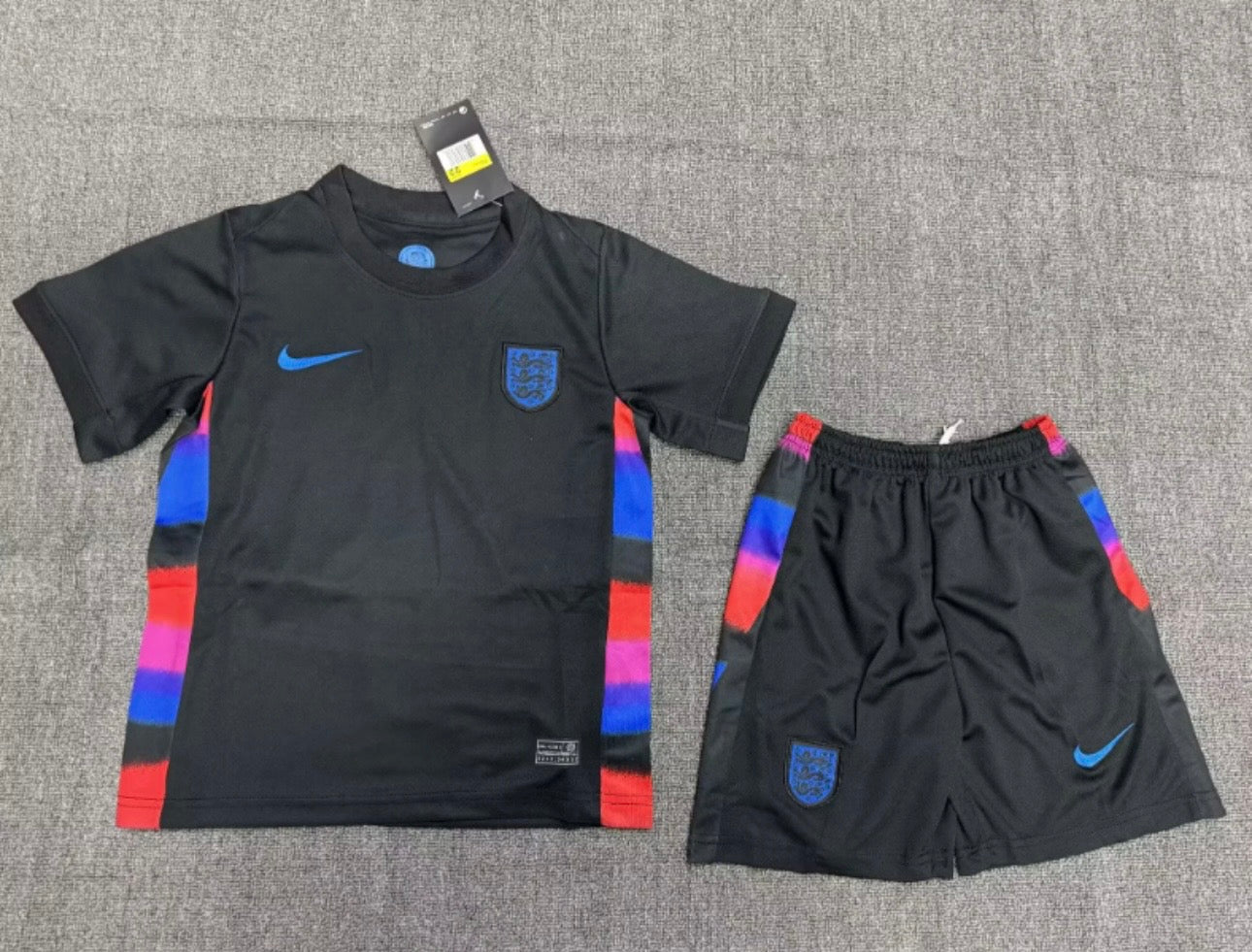 Uniformes de fútbol de Inglaterra