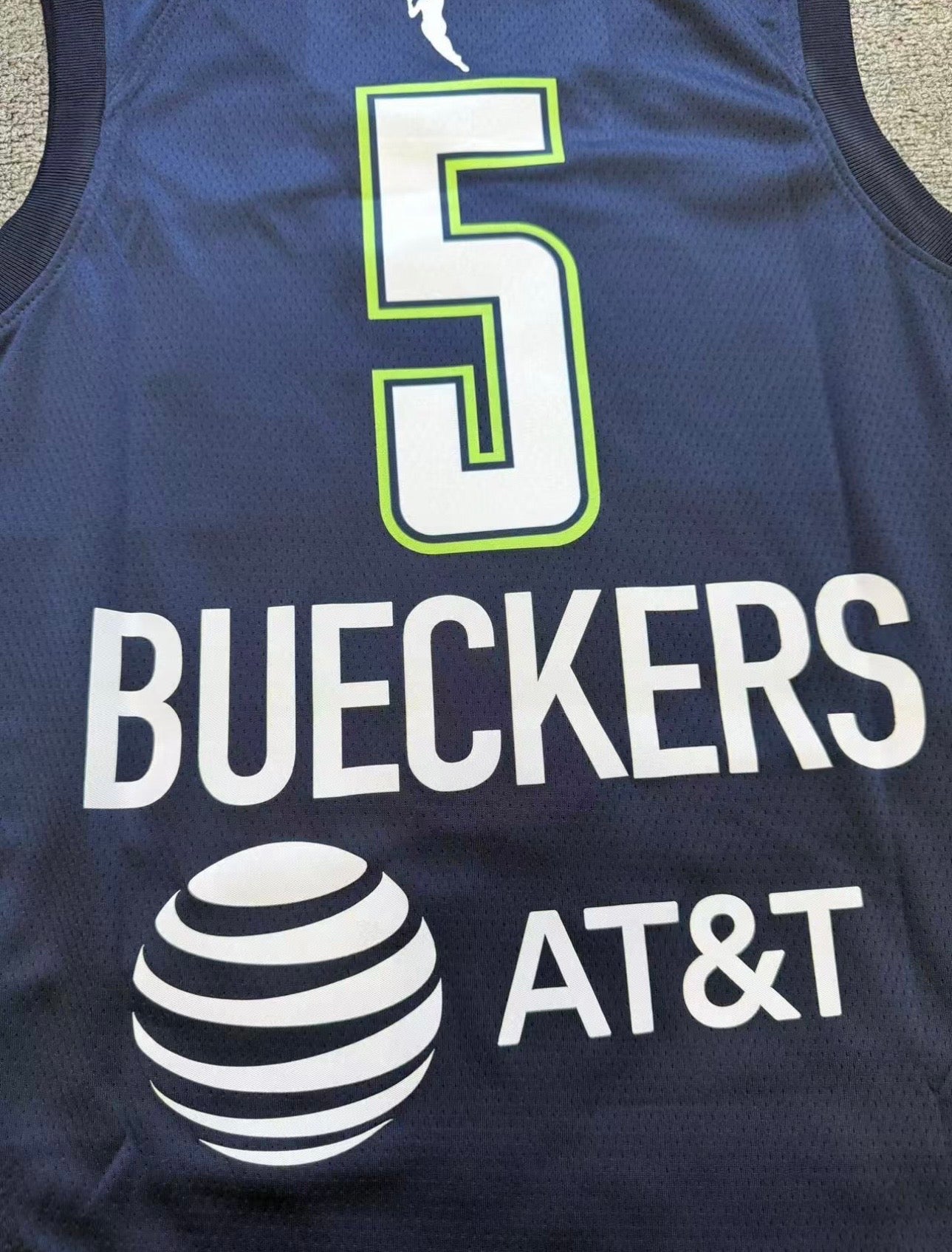 Camisetas de la NBA Bueckers